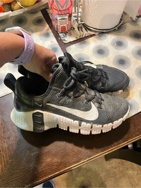 Nike Kids Black and White Mesh Athletic Sneakers